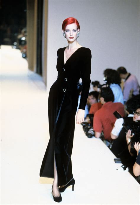 hubert de givenchy last show|givenchy fall 1995 collection.